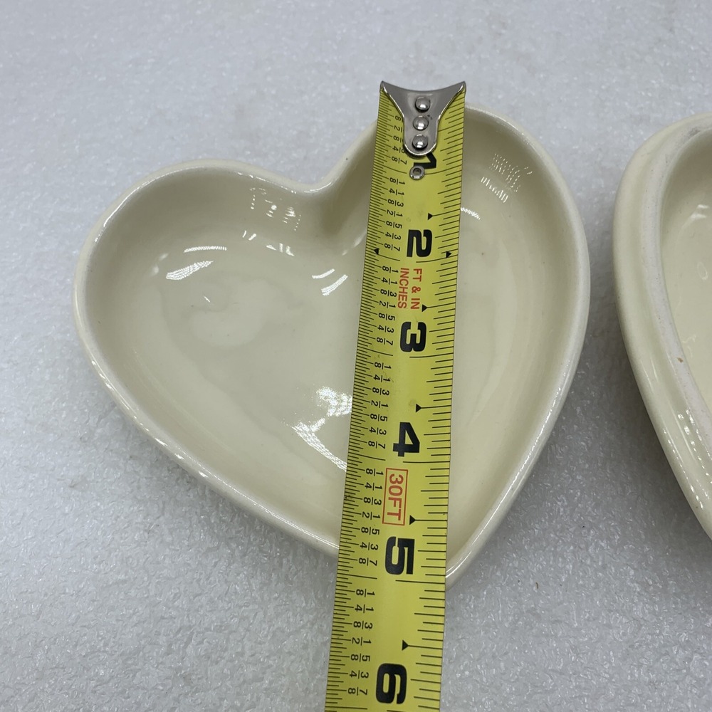 Vintage Athena California Pottery Heart Shape Flowers Lidded Trinket Jewelry Box - Picture 6 of 7